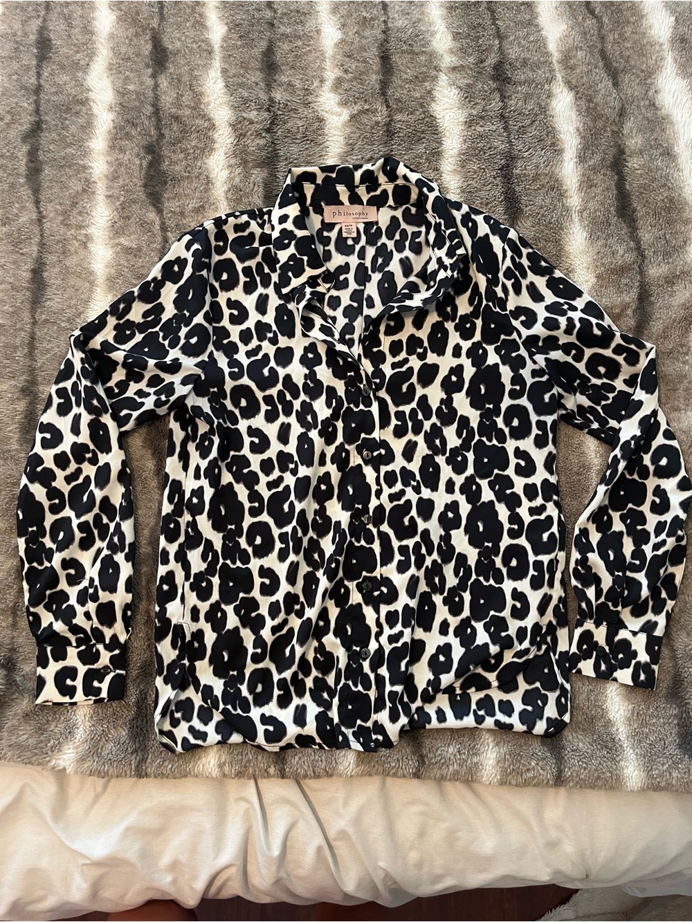 Philosophy Black & Cream Leopard Print Button-Front Top